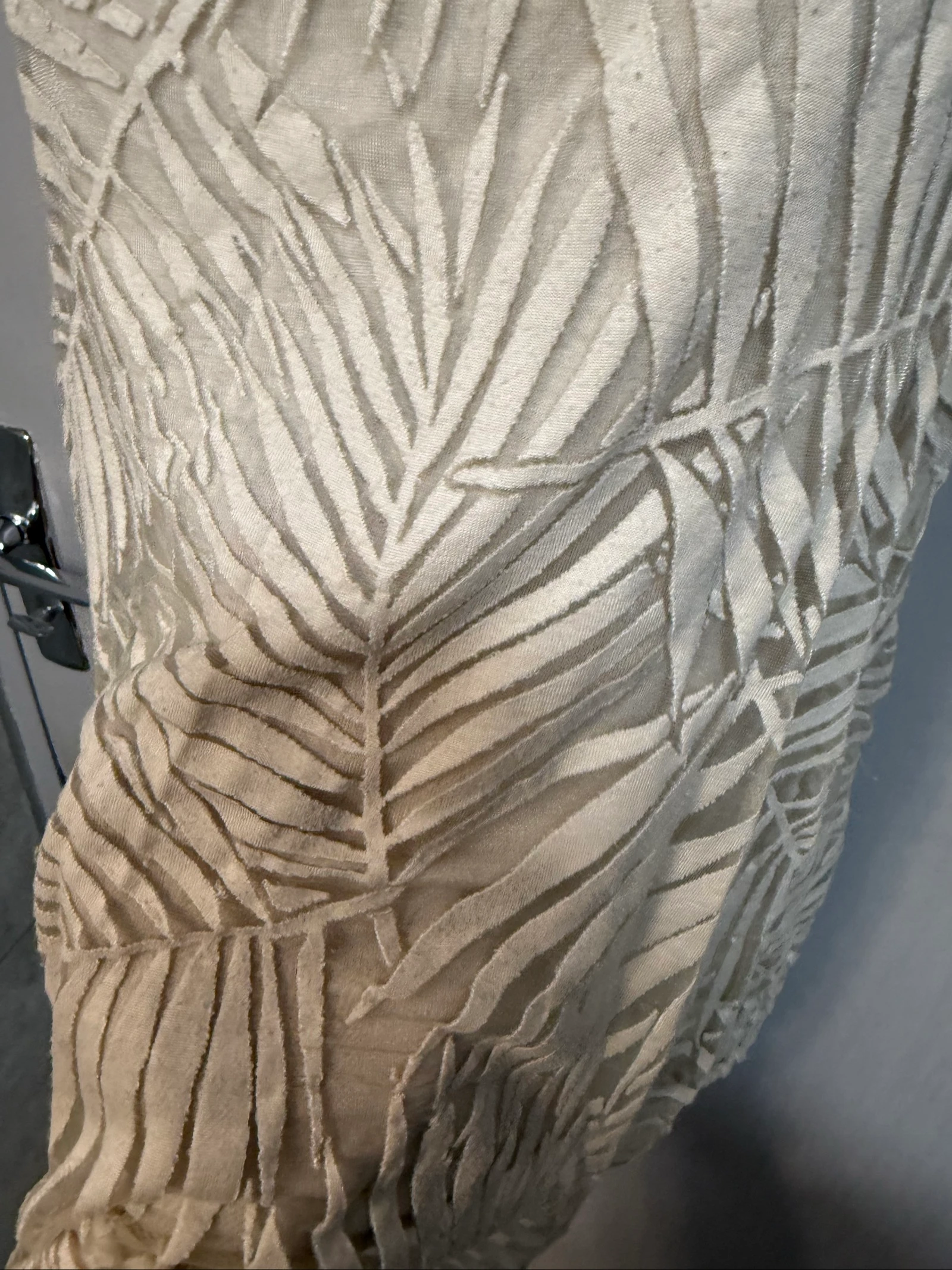 Beige leaf pattern tank top size TU – photo 3